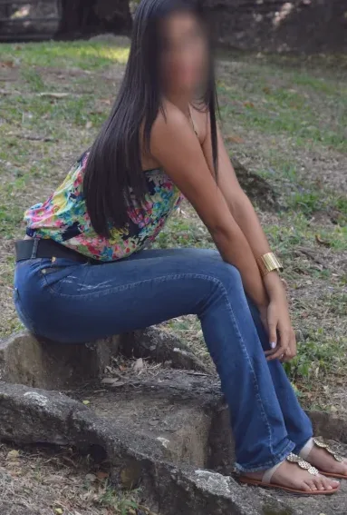 Aya, 31 anni