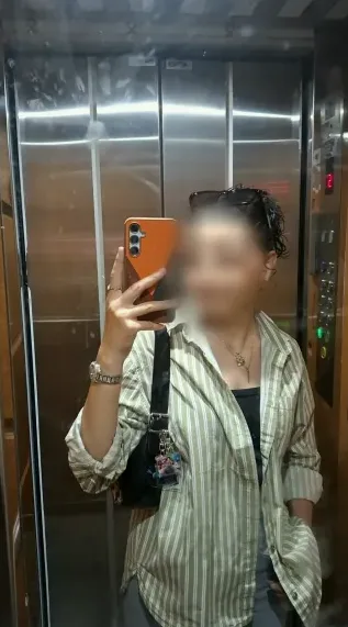 Megi, 21 anni