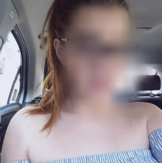 Paola, 27 anni