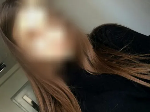Xheni, 24 anni